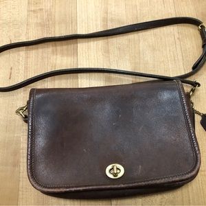 Coach Brown Vintage Pocket Purse D2P-9755